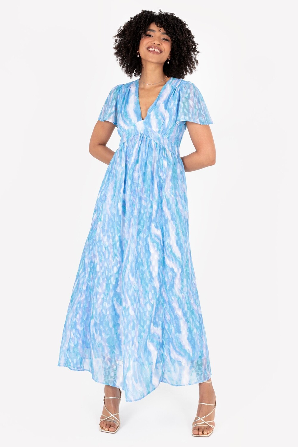 Платье-Макси с V-образным вырезом расклешенными рукавами и декоративной отделкой Lovedrobe, синий
Платье-Макси с V-образным вырезом расклешенными рукавами и декоративной отделкой Lovedrobe, синий