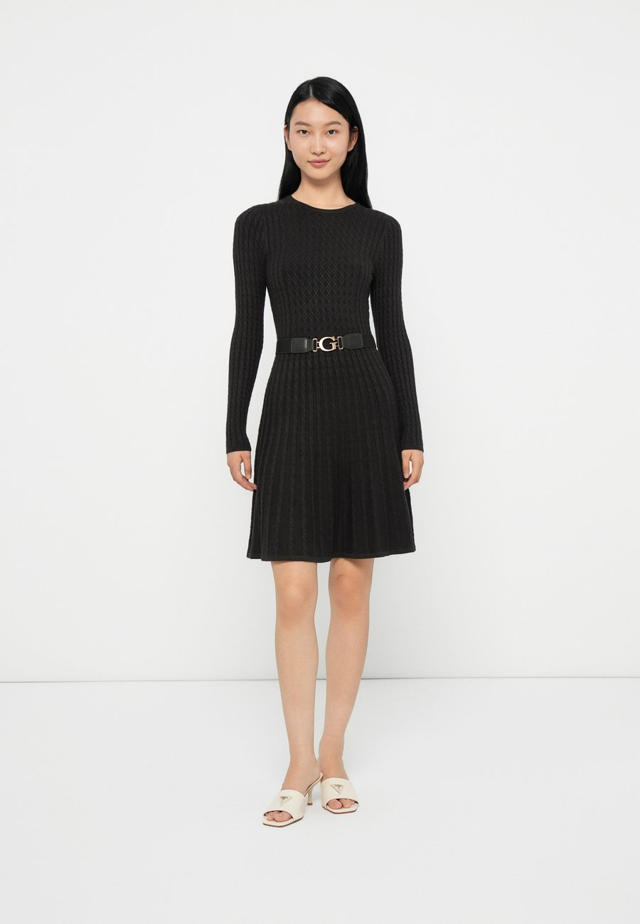 Платье Guess BELTED HANA DRESS, Bark Brown/Brown
Платье Guess BELTED HANA DRESS, Bark Brown/Brown