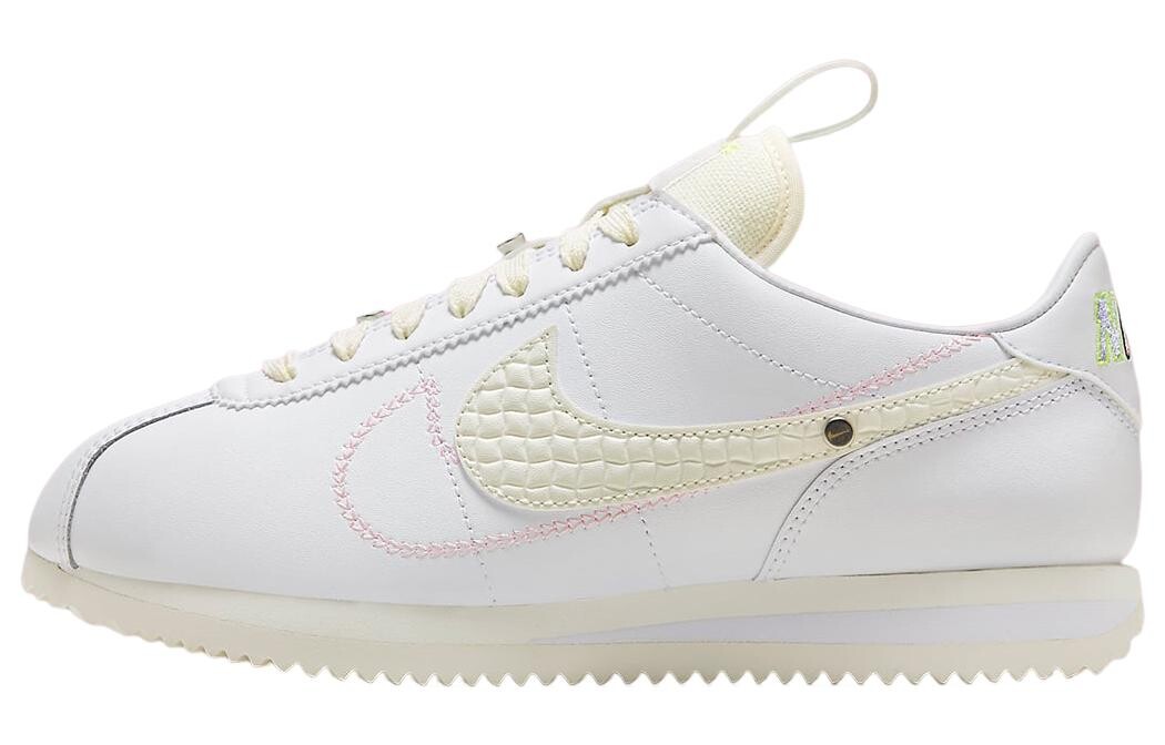 Женские беговые кроссовки Nike Cortez
Женские беговые кроссовки Nike Cortez