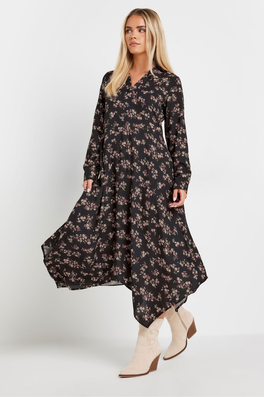 Платье макси с цветочным принтом и подолом Pixiegirl Petite, черный
Платье макси с цветочным принтом и подолом Pixiegirl Petite, черный
