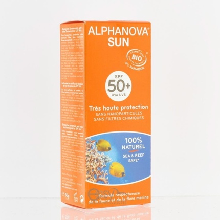 Солнцезащитное средство Sunscreen Very High Protection 50+
Солнцезащитное средство Sunscreen Very High Protection 50+