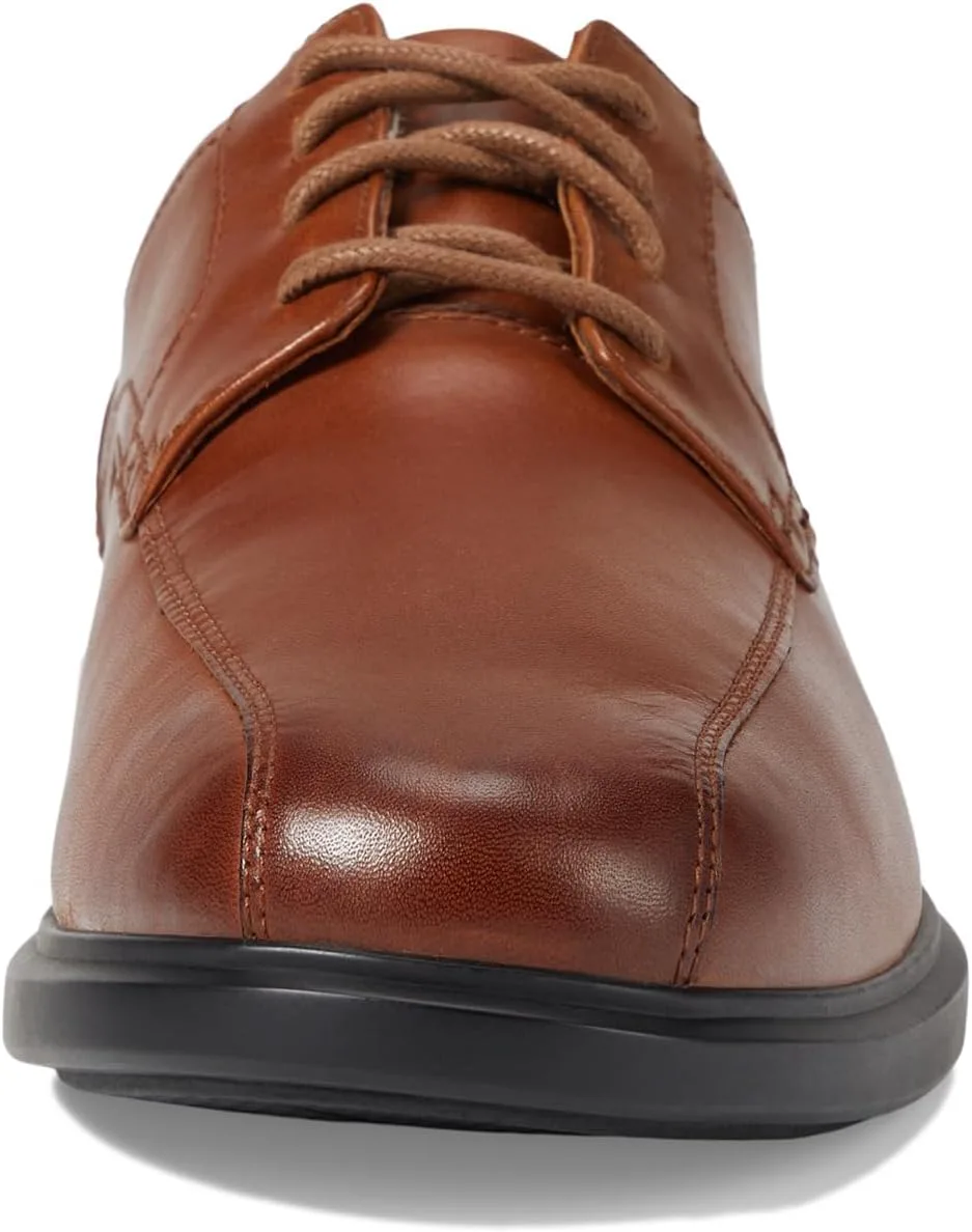 Мужские кроссовки Johnston & Murphy Xc4 Stanton 2.0 с шнуровкой
Мужские кроссовки Johnston & Murphy Xc4 Stanton 2.0 с шнуровкой