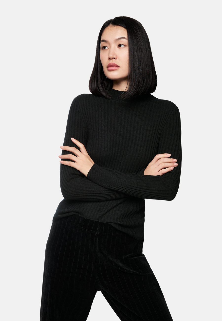 Джемпер Marc Cain Jumper, Black
Джемпер Marc Cain Jumper, Black