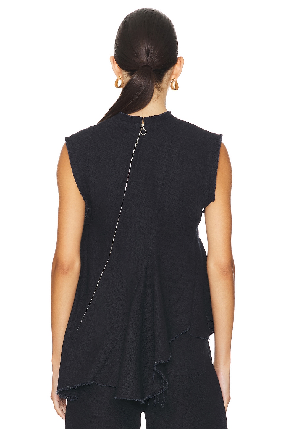 Топ без рукавов с асимметричным оборчатым подолом Marques ' Almeida, черный
Топ без рукавов с асимметричным оборчатым подолом Marques ' Almeida, черный