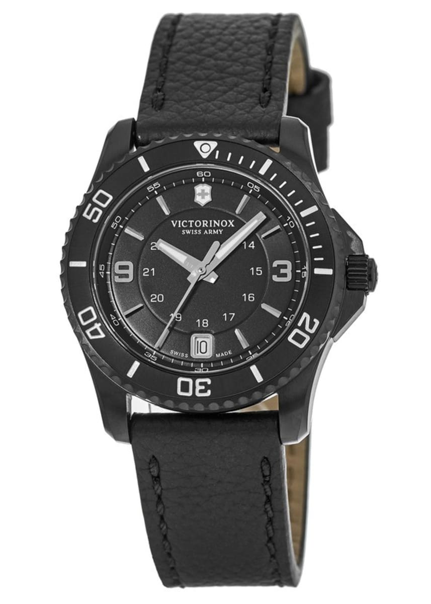 Victorinox Swiss Army Maverick Small Black Edition кварцевые женские часы с кожаным ремешком 241788
Victorinox Swiss Army Maverick Small Black Edition кварцевые женские часы с кожаным ремешком 241788