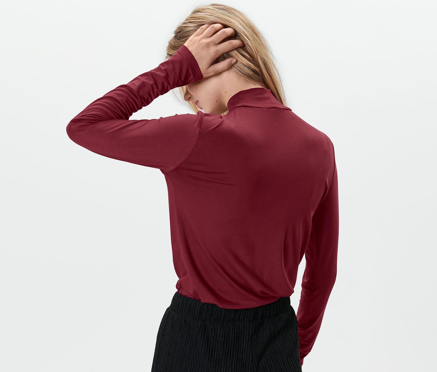 Рубашка с воротником стойкой Tchibo, бордо красное
Рубашка с воротником стойкой Tchibo, бордо красное