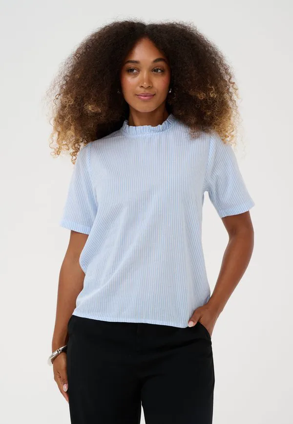 Футболка с принтом «катинка» Cream, Kentucky Blue, Синий, Футболка с принтом «катинка» Cream, Kentucky Blue
Футболка с принтом «катинка» Cream, Kentucky Blue, Синий, Футболка с принтом «катинка» Cream, Kentucky Blue