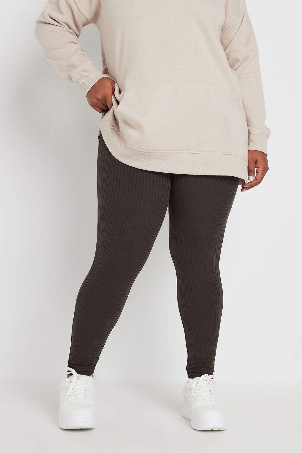 Леггинсы в рубчик Yours Curve, коричневый
Леггинсы в рубчик Yours Curve, коричневый