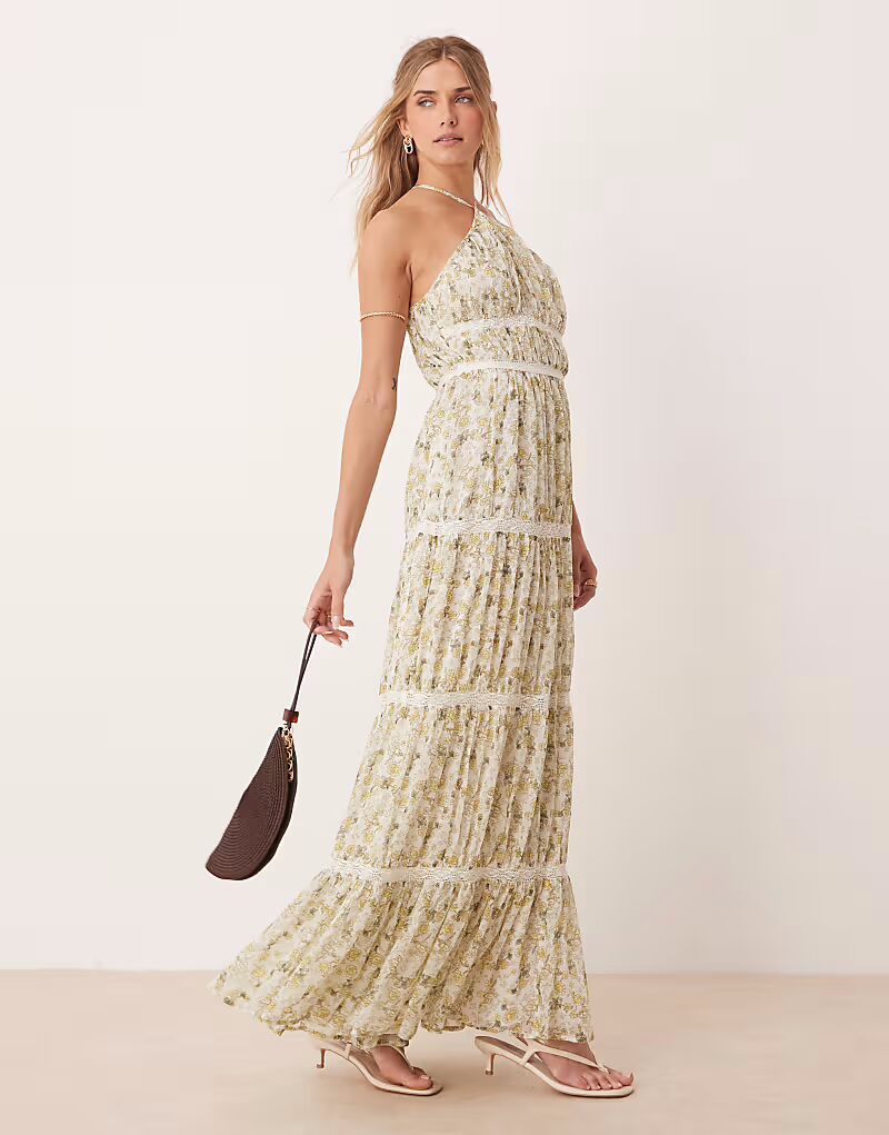 Платье макси ASOS DESIGN с бретелью через шею и вышитой отделкой с мелким цветочным принтом
Платье макси ASOS DESIGN с бретелью через шею и вышитой отделкой с мелким цветочным принтом