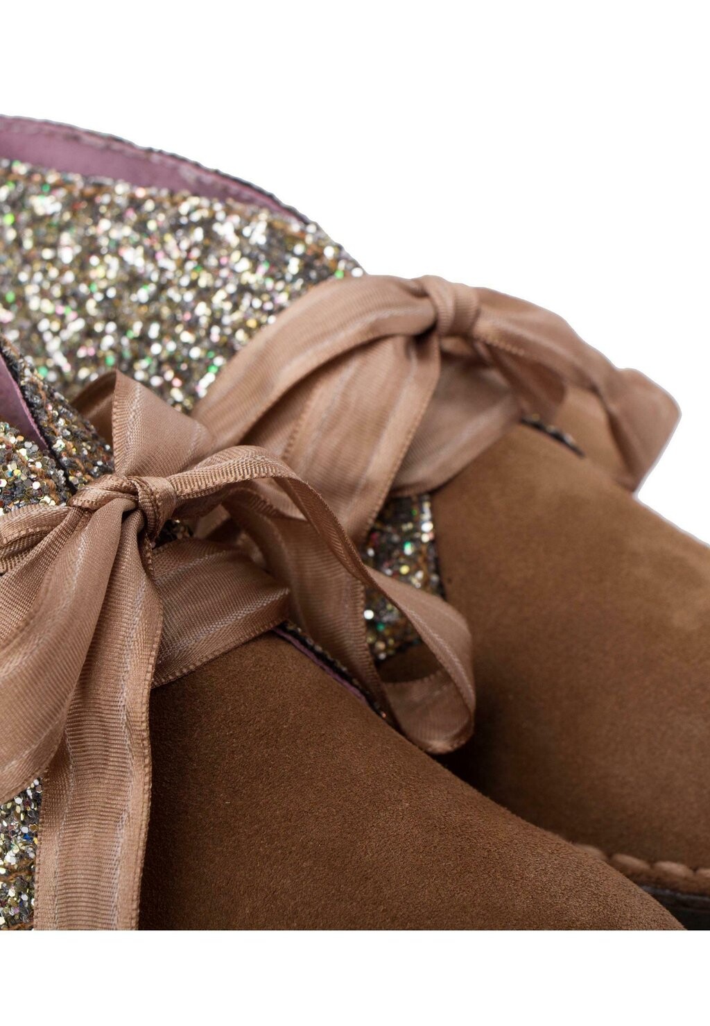 Ботильоны на шнуровке Pisamonas, коричневый
Ботильоны на шнуровке Pisamonas, коричневый