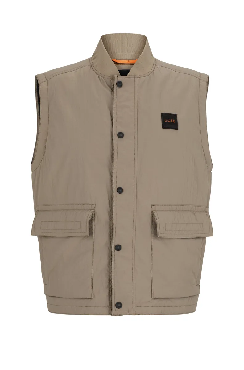 Короткий жилет BOSS ORANGE "Ocomo1-W" с фирменной этикеткой, цвет Open Brown246 
Короткий жилет BOSS ORANGE "Ocomo1-W" с фирменной этикеткой, цвет Open Brown246