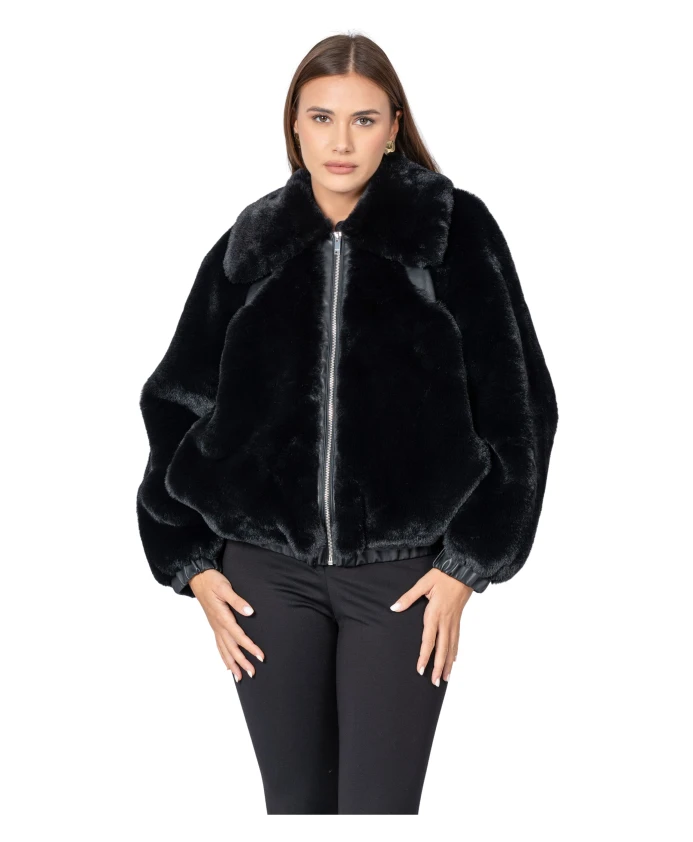 Куртка из искусственного меха с бархатным эффектом Kocca, черный
Куртка из искусственного меха с бархатным эффектом Kocca, черный