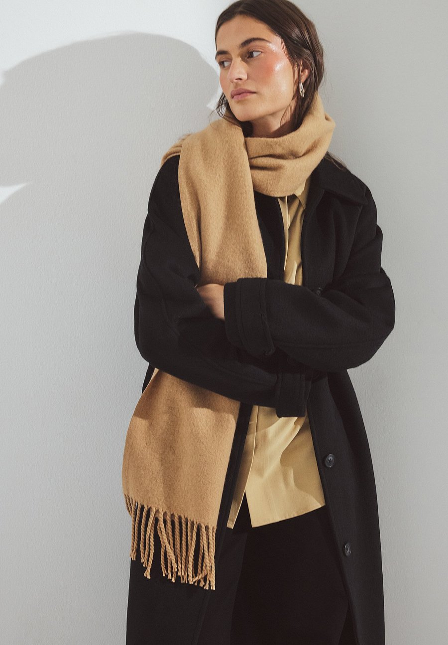 Шарф NA-KD Scarf, Camel
Шарф NA-KD Scarf, Camel