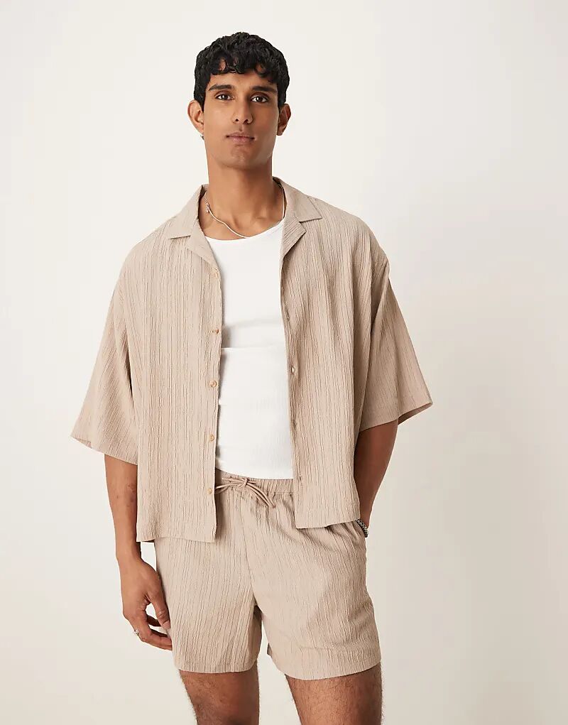 Текстурированная свободная рубашка свободного кроя Revere бежевого цвета от ASOS DESIGN
Текстурированная свободная рубашка свободного кроя Revere бежевого цвета от ASOS DESIGN