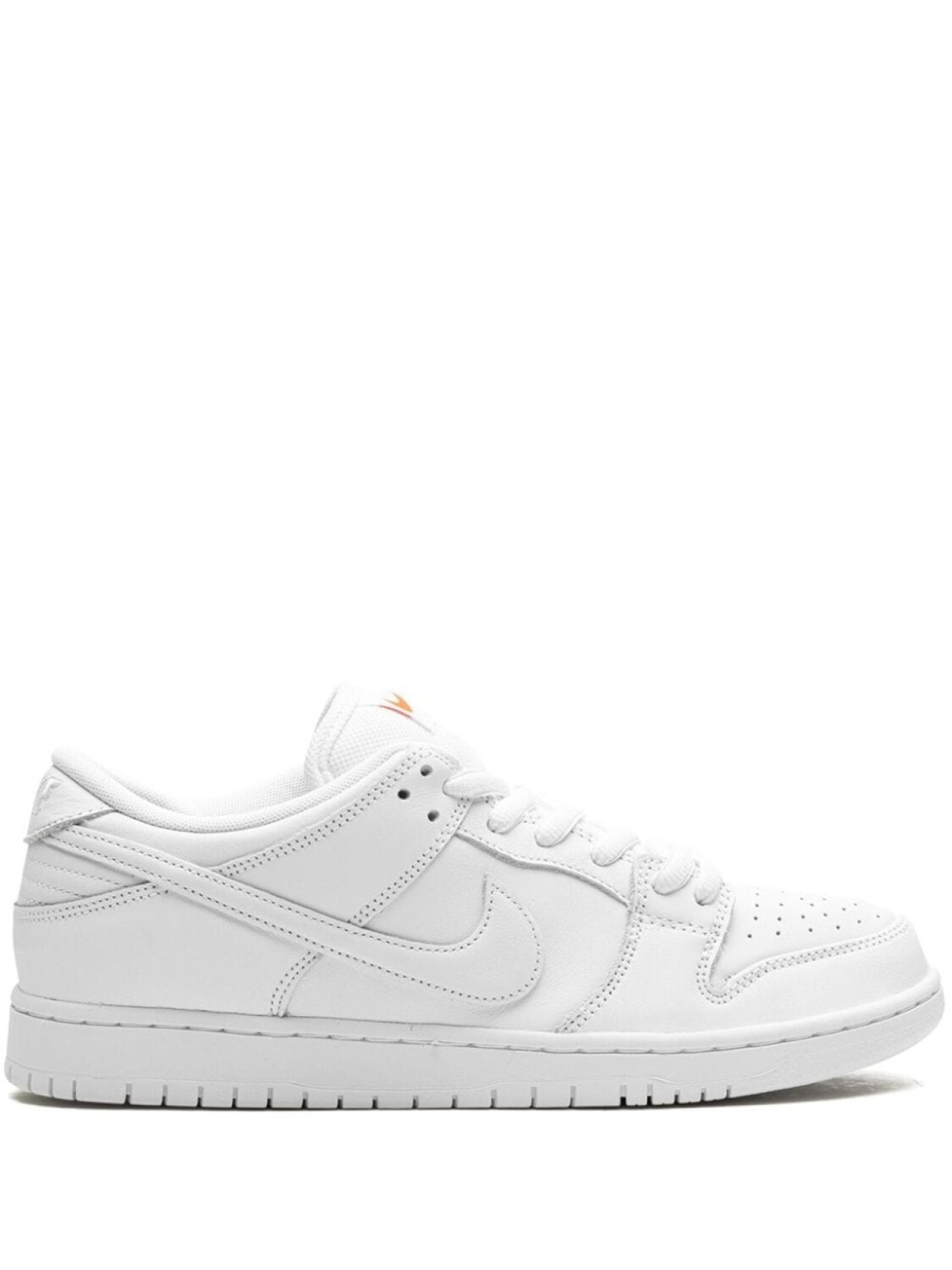 Nike кроссовки SB Dunk Low Pro "Triple White", белый
Nike кроссовки SB Dunk Low Pro "Triple White", белый