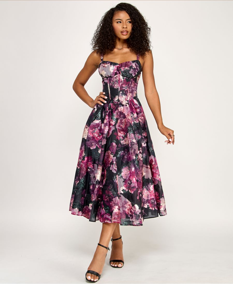 Детское платье из жаккардовой органзы с принтом и вырезом сердечко KATIA RAE, Black wine
Детское платье из жаккардовой органзы с принтом и вырезом сердечко KATIA RAE, Black wine