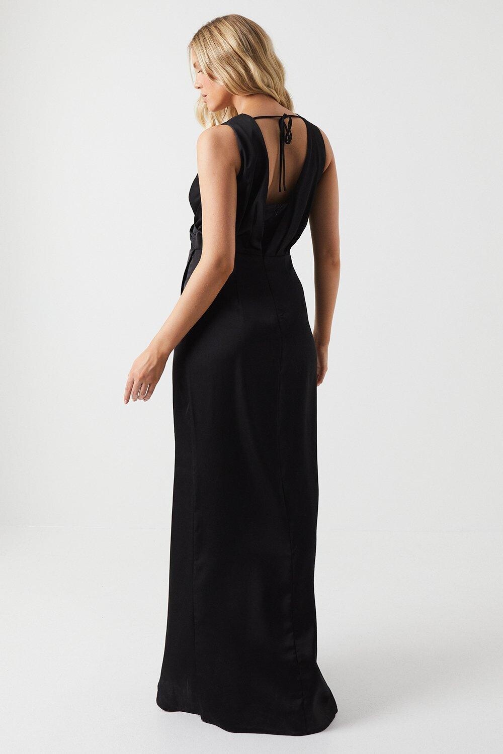 Атласное платье подружки невесты со сборками на талии Coast, черный
Атласное платье подружки невесты со сборками на талии Coast, черный