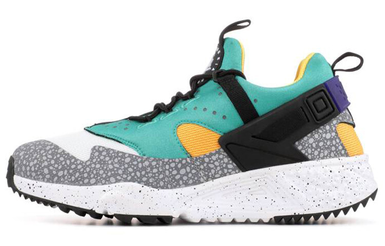 Кроссовки AIR HUARACHE UTILITY мужские с низким верхом
Кроссовки AIR HUARACHE UTILITY мужские с низким верхом