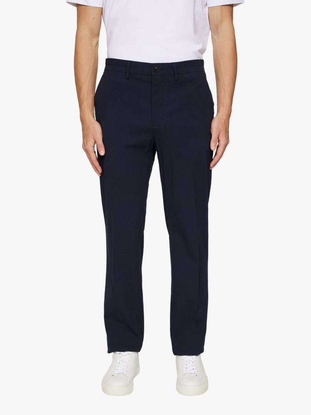 Брюки Dropper в технике сорочечной ткани J.Lindeberg, Jl Navy
Брюки Dropper в технике сорочечной ткани J.Lindeberg, Jl Navy