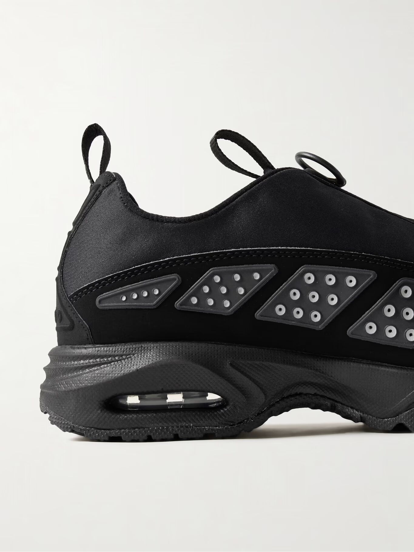 Кроссовки Air Max SNDR Scuba с резиновой отделкой NIKE, черный
Кроссовки Air Max SNDR Scuba с резиновой отделкой NIKE, черный