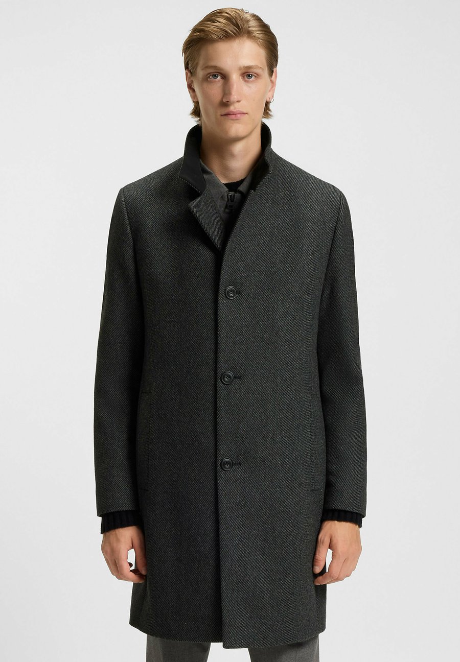 Пальто HUGO Classic coat, Grey Four/Grey
Пальто HUGO Classic coat, Grey Four/Grey