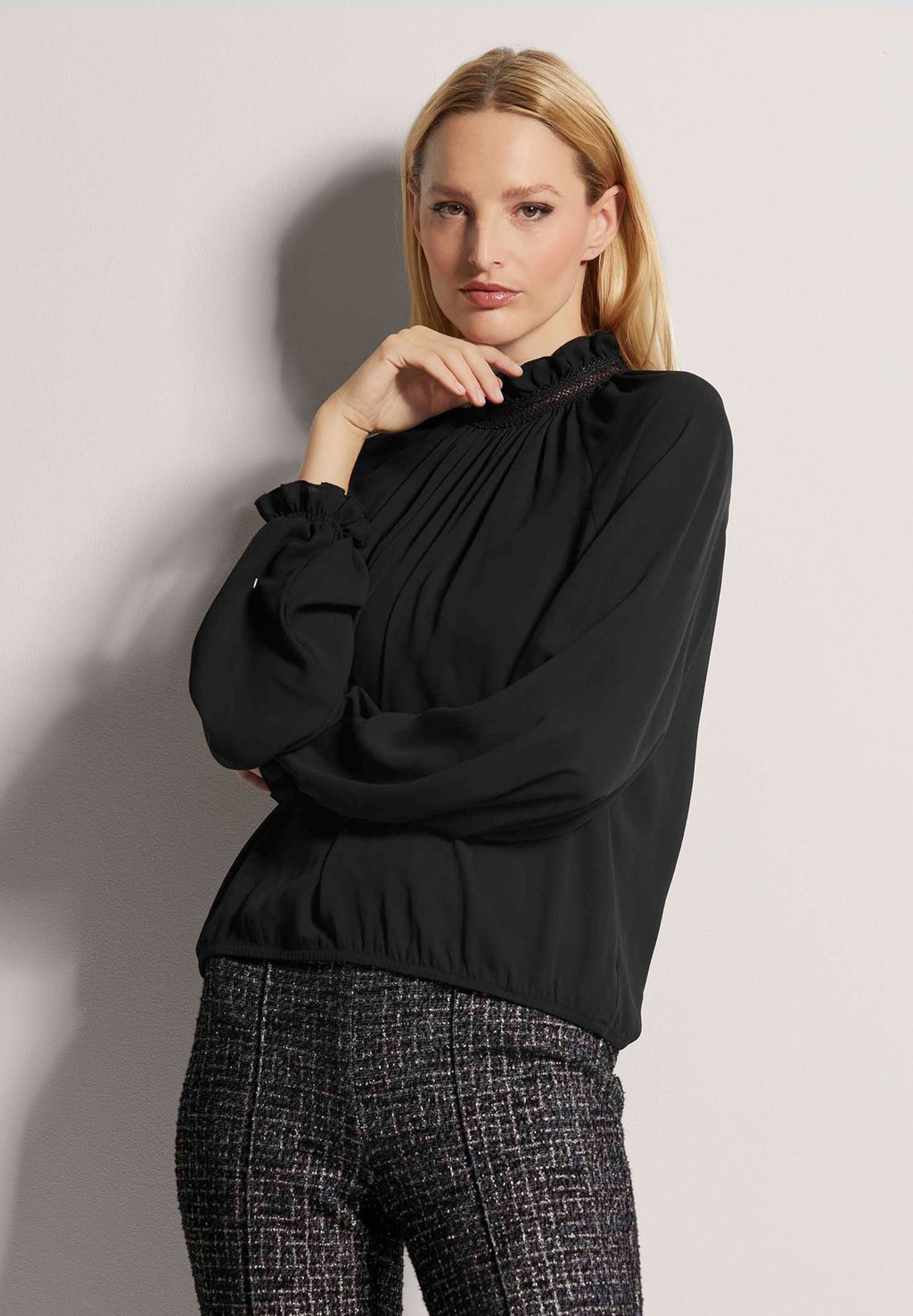 Блуза MADELEINE, черный
Блуза MADELEINE, черный