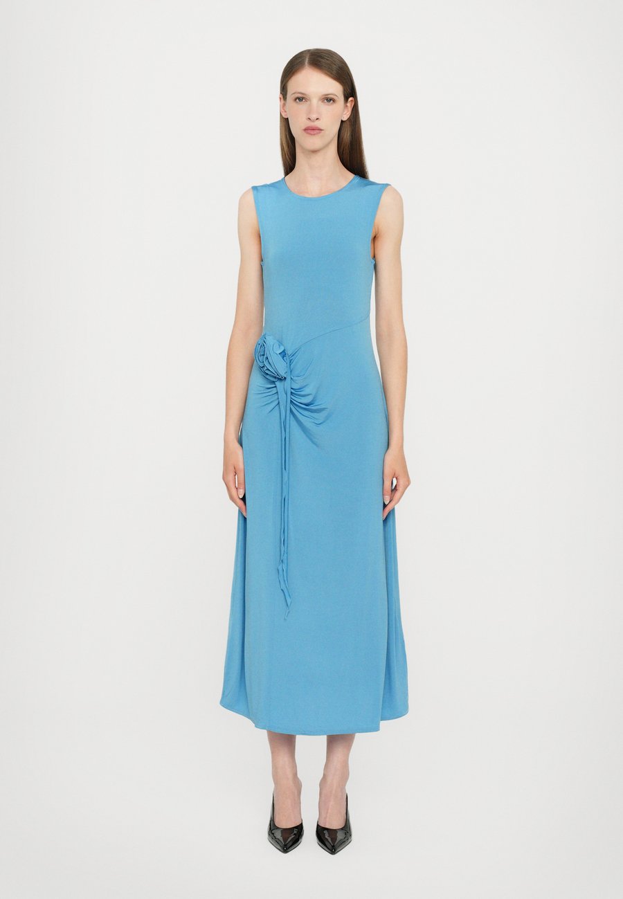 Платье Baum und Pferdgarten JITSKE, Blue/Light Blue
Платье Baum und Pferdgarten JITSKE, Blue/Light Blue