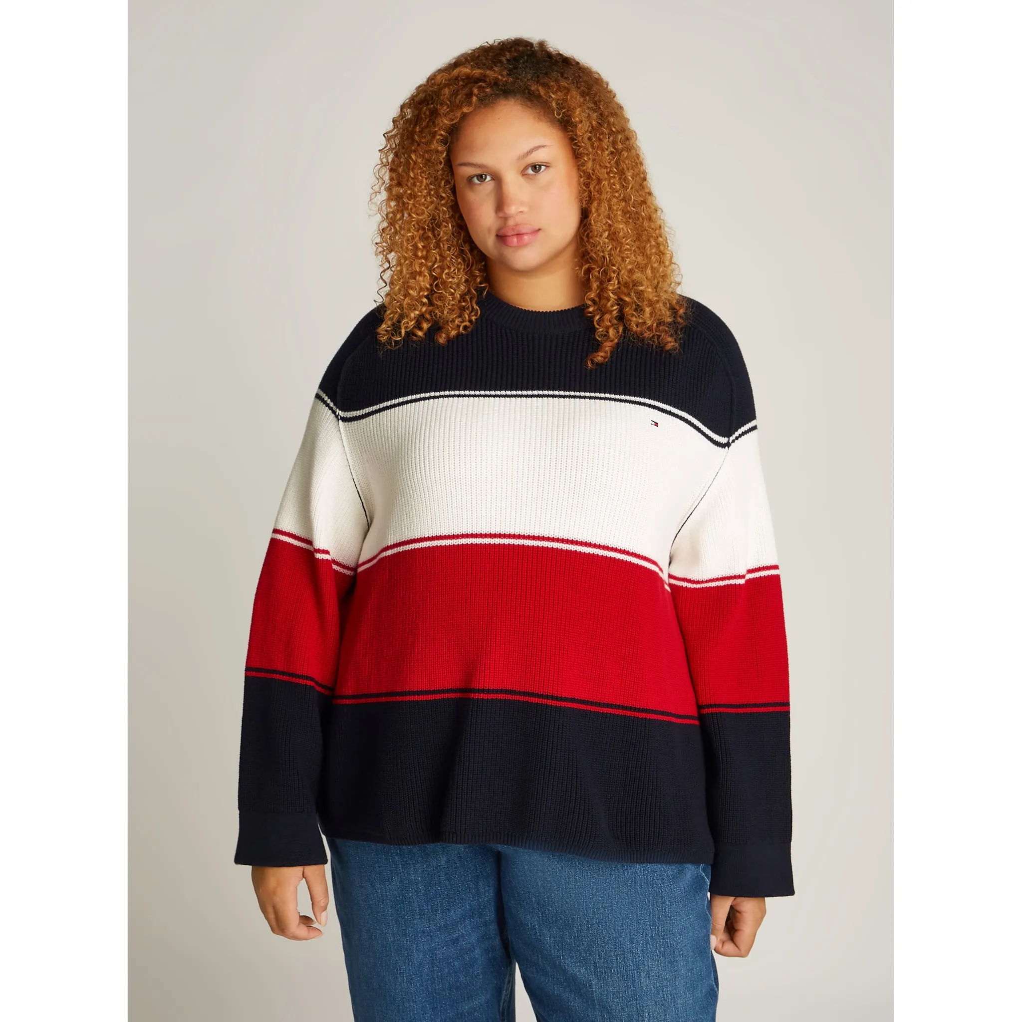 Свитер с круглым вырезом Tommy Hilfiger Curve "CRV CO CARDI STITCH C-NK SWT", большие размеры, цвет Rot/Wss/Bl Gestr
Свитер с круглым вырезом Tommy Hilfiger Curve "CRV CO CARDI STITCH C-NK SWT", большие размеры, цвет Rot/Wss/Bl Gestr
