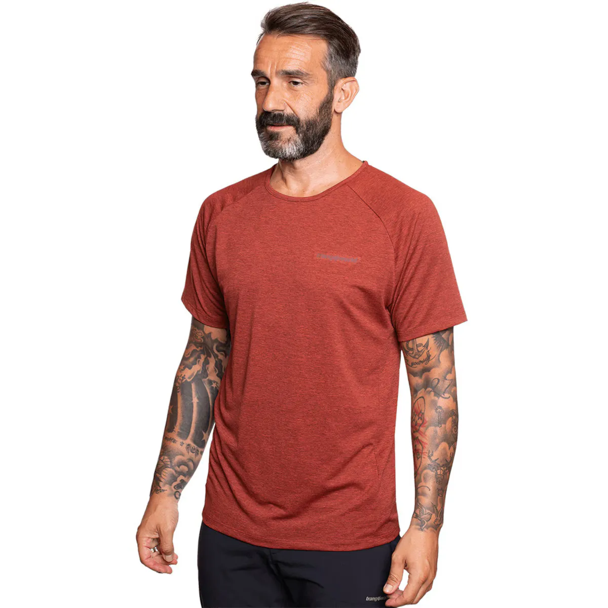 Bibane Trangoworld мужская футболка, цвет Burdeos
Bibane Trangoworld мужская футболка, цвет Burdeos