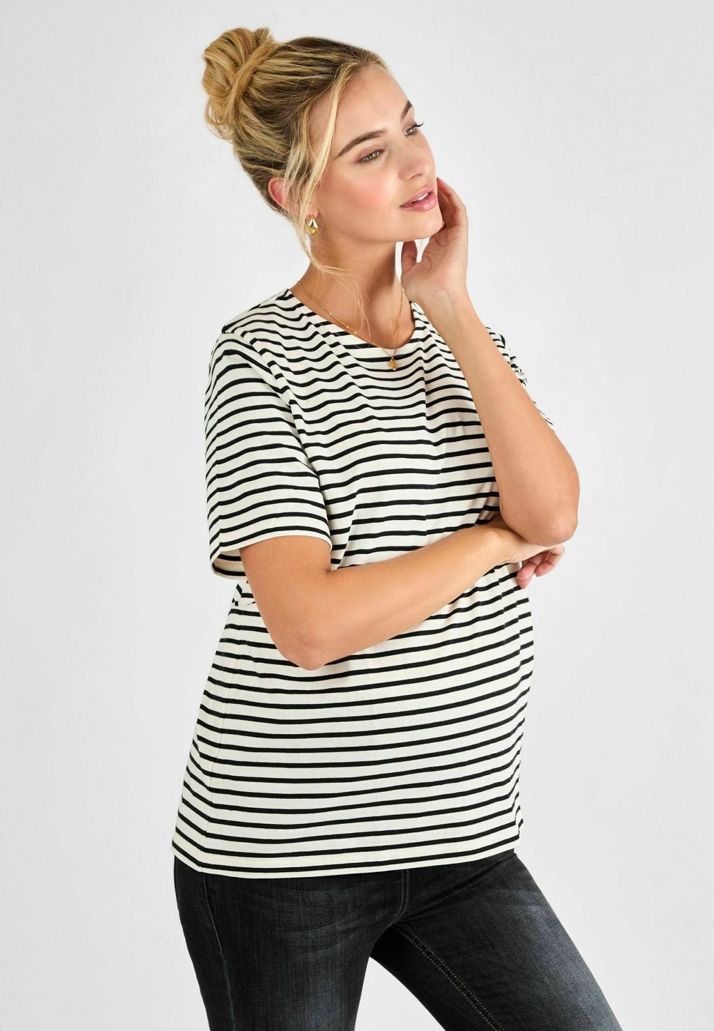 Футболка с принтом BOYFRIEND JoJo Maman Bébé, черный
Футболка с принтом BOYFRIEND JoJo Maman Bébé, черный