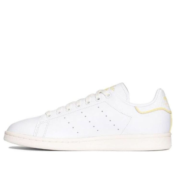 Кроссовки оригиналы stan smith Adidas, белый
Кроссовки оригиналы stan smith Adidas, белый