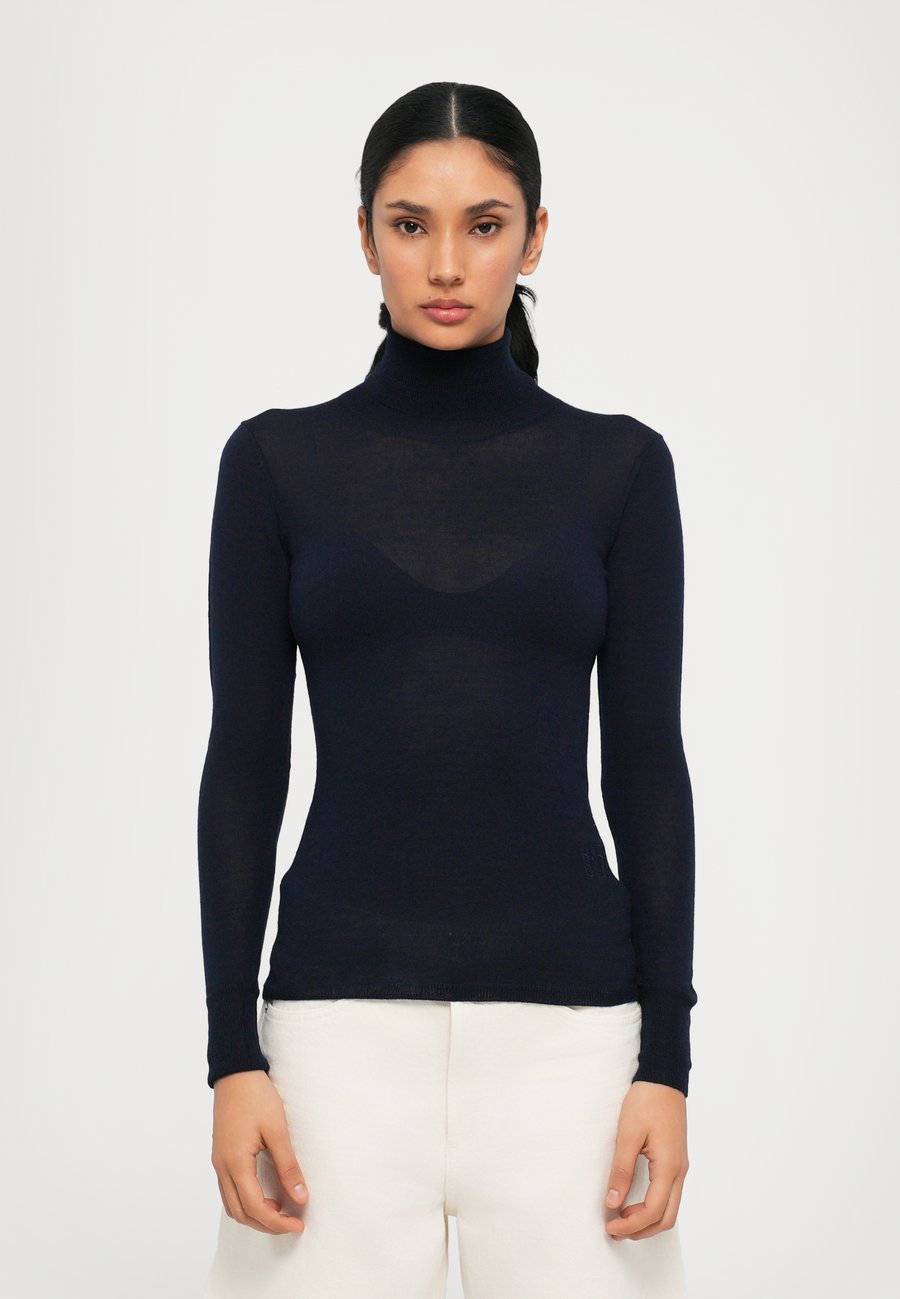 Джемпер Baum und Pferdgarten CORENNA, Dark Blue
Джемпер Baum und Pferdgarten CORENNA, Dark Blue