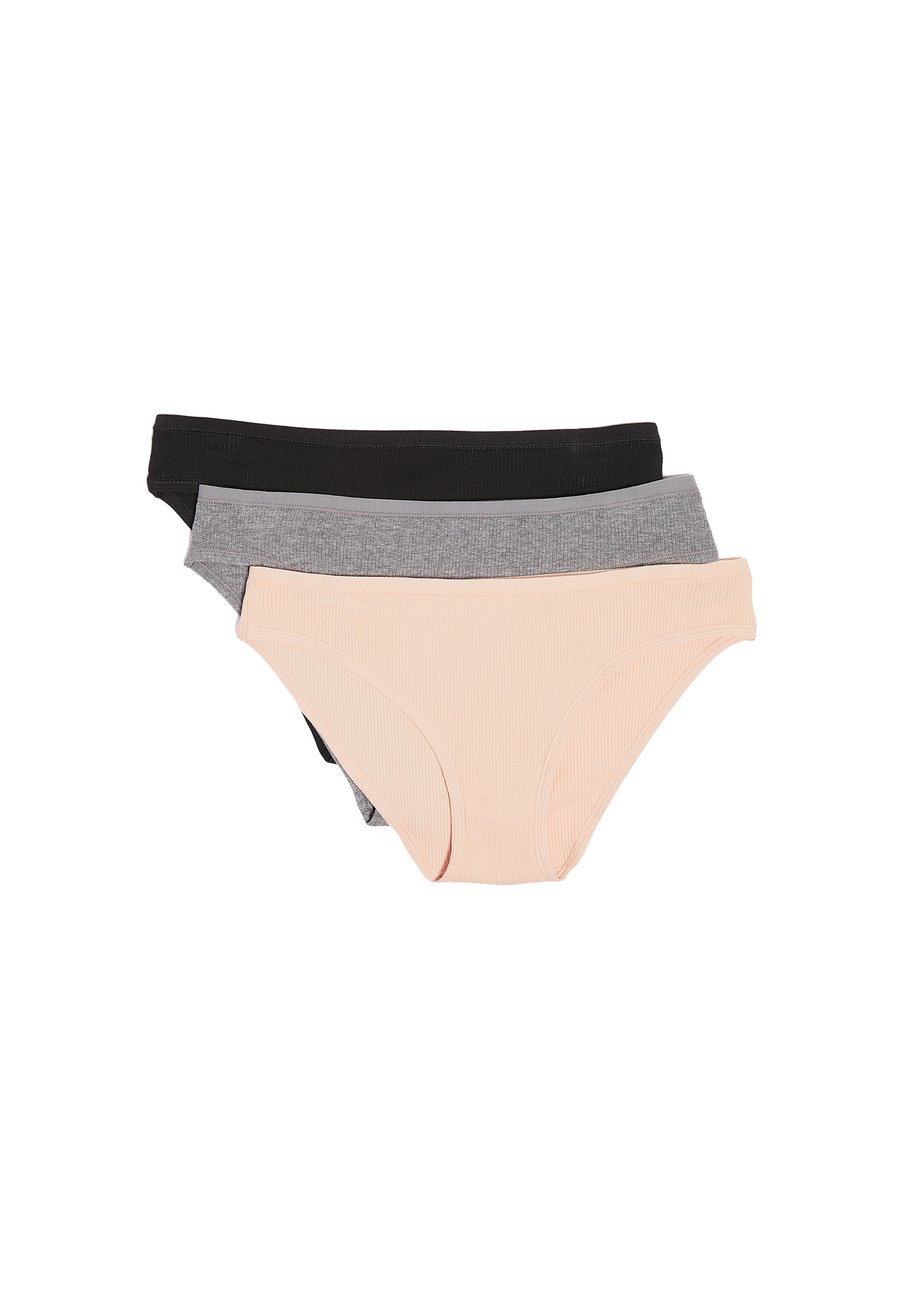 Трусы Etam JOHN 3 PACK, Beige/Grey/Black/Multi-Coloured
Трусы Etam JOHN 3 PACK, Beige/Grey/Black/Multi-Coloured