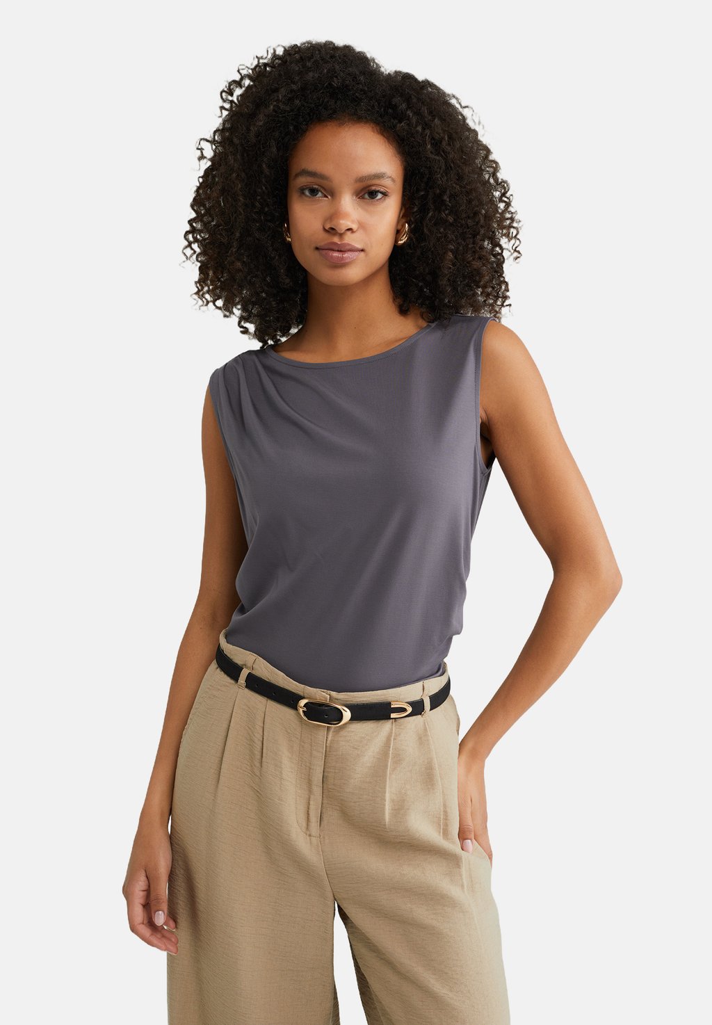 Базовая футболка WE Fashion, темно-серый
Базовая футболка WE Fashion, темно-серый