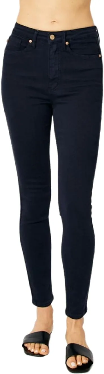 Джинсы Judy Blue Midnight Navy Blue с эффектом контроля живота
Джинсы Judy Blue Midnight Navy Blue с эффектом контроля живота