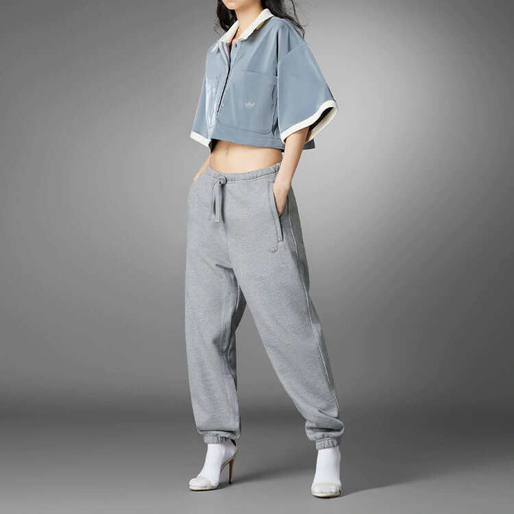 Женская рубашка поло Blue Version Collection светло-серого цвета Adidas Originals
Женская рубашка поло Blue Version Collection светло-серого цвета Adidas Originals