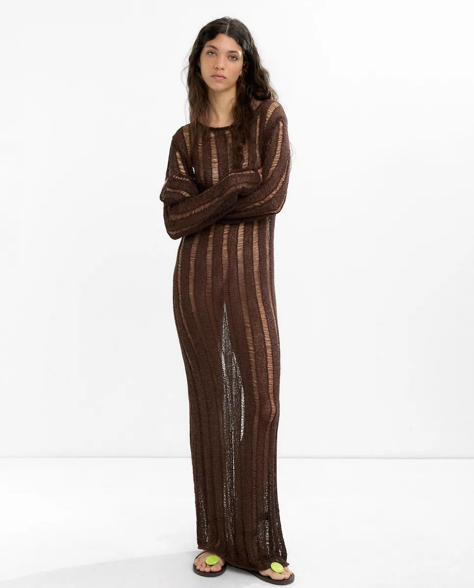 Длинное платье из трикотажа с вырезом на спине Parfois, темно-коричневый
Длинное платье из трикотажа с вырезом на спине Parfois, темно-коричневый
