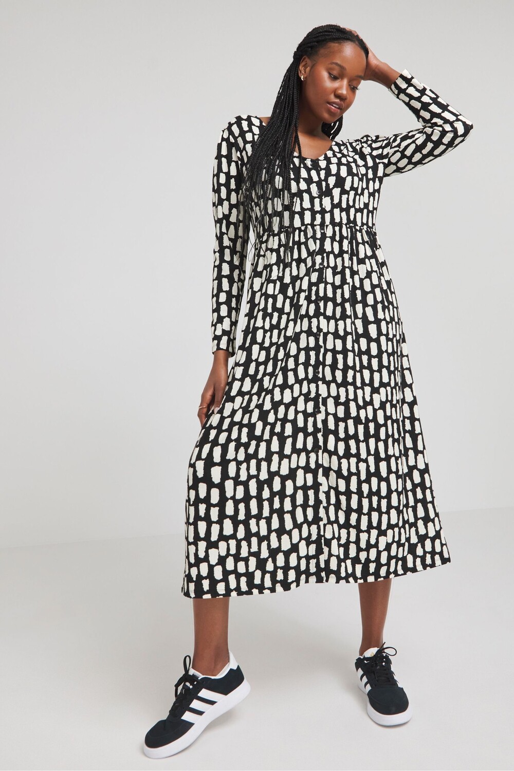 Моно-Платье миди с принтом и вафельной фактурой застегивающееся на пуговицы Simply Be, черный
Моно-Платье миди с принтом и вафельной фактурой застегивающееся на пуговицы Simply Be, черный