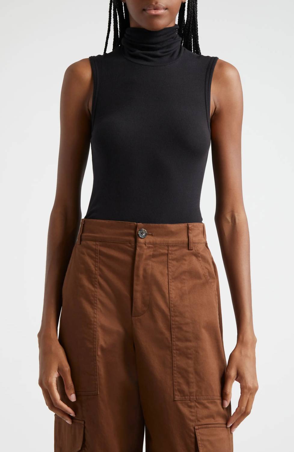 Топ-водолазка без рукавов из модального рубчика черного цвета ATM
Топ-водолазка без рукавов из модального рубчика черного цвета ATM