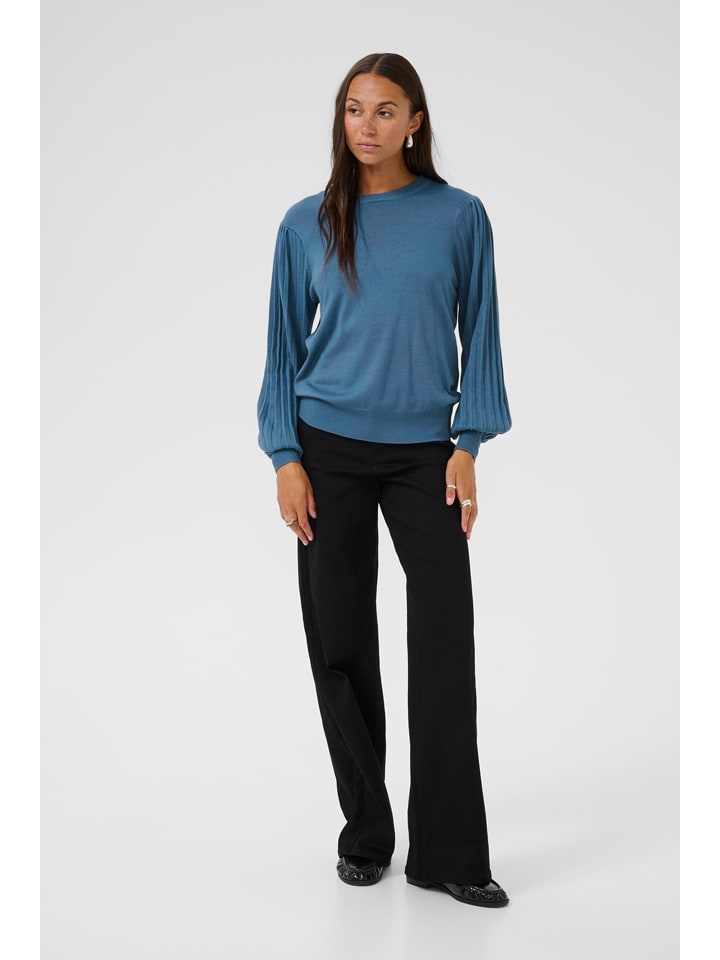 Свитер синего цвета Kaffe
Свитер синего цвета Kaffe