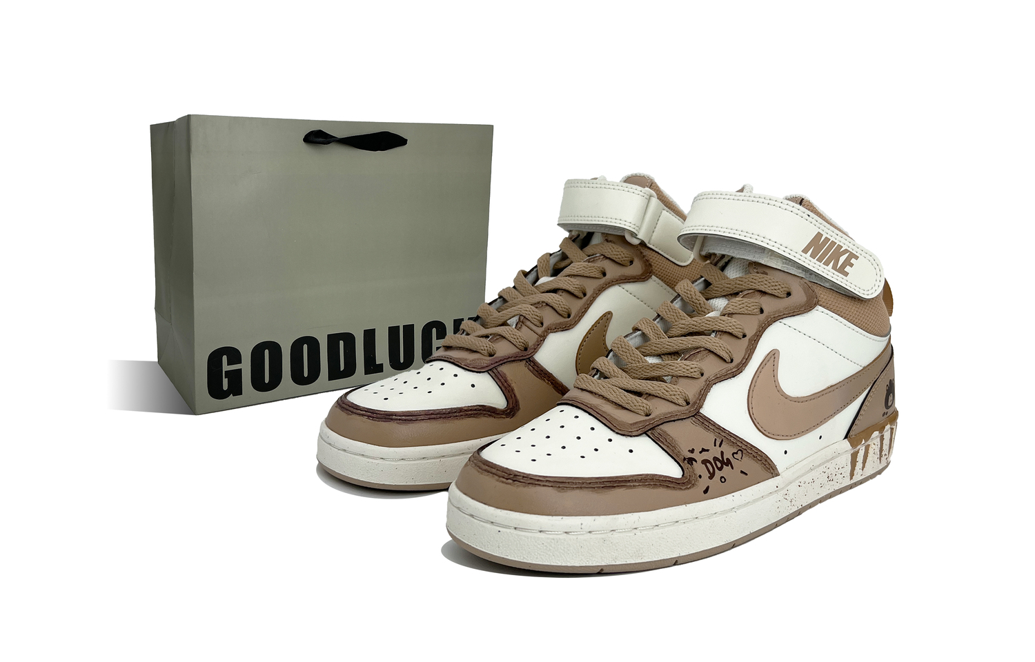 Nike Court Borough 2 Brown Bear Milk Coffee Synthetic Leather Mid top Kids' Skateboarding Shoes Unisex
Nike Court Borough 2 Brown Bear Milk Coffee Synthetic Leather Mid top Kids' Skateboarding Shoes Unisex