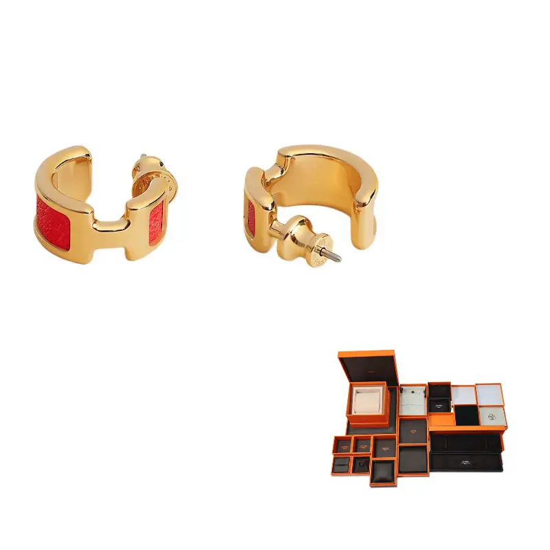 HERMES Серьги из козьей кожи женские red
HERMES Серьги из козьей кожи женские red