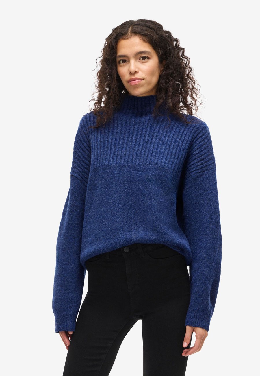 Джемпер Noisy May Jumper, Mazarine Blue/Blue
Джемпер Noisy May Jumper, Mazarine Blue/Blue