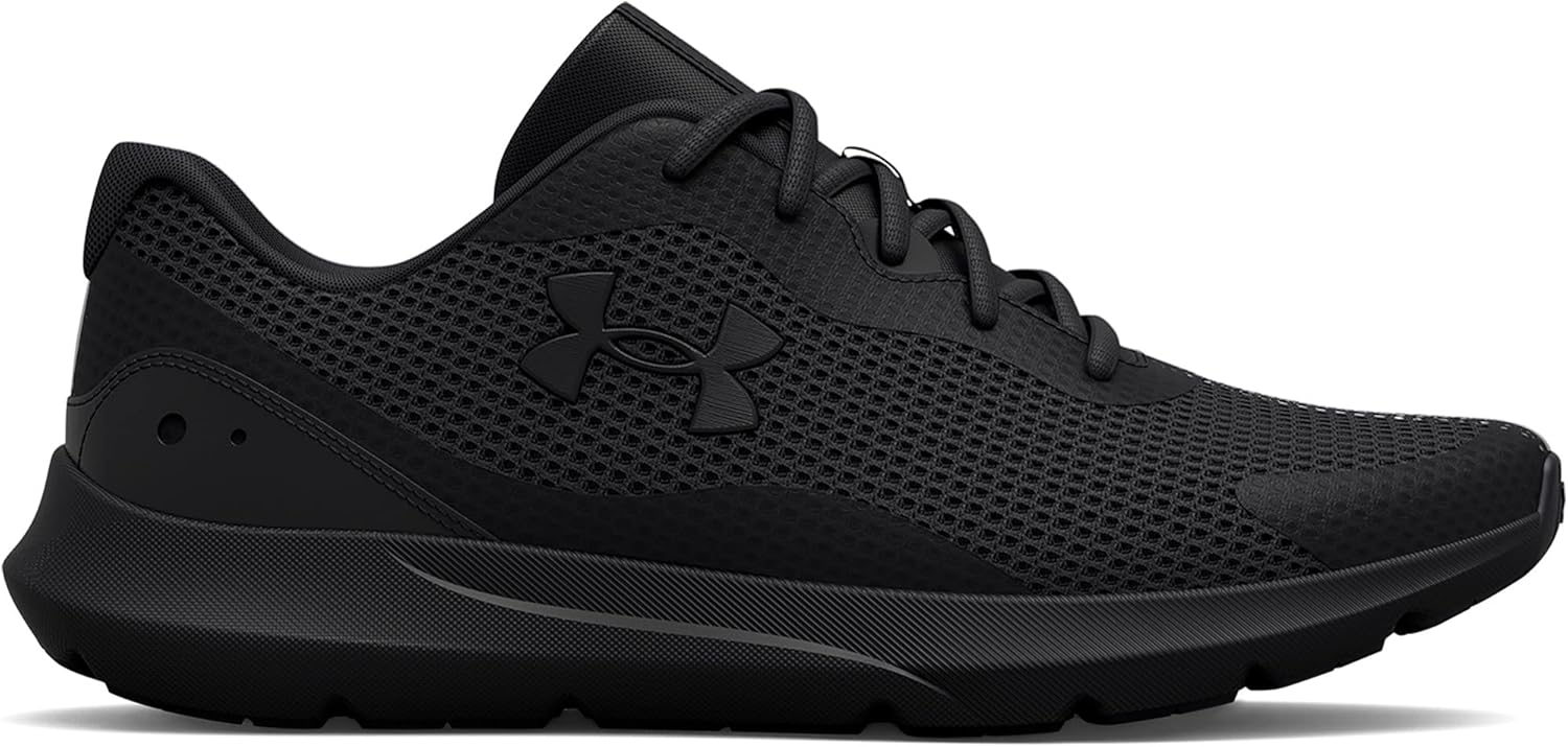 Мужские кроссовки для бега Under Armour Surge 3, черный
Мужские кроссовки для бега Under Armour Surge 3, черный
