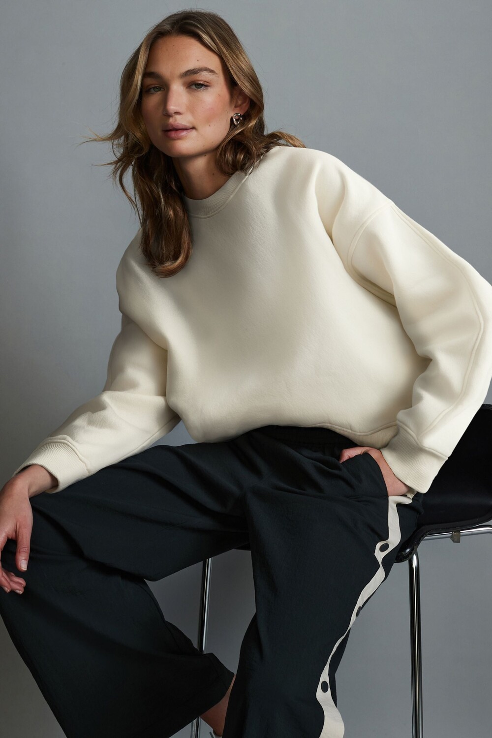 Толстовка с круглым вырезом, мягкая на ощупь, плотная Next, белый
Толстовка с круглым вырезом, мягкая на ощупь, плотная Next, белый