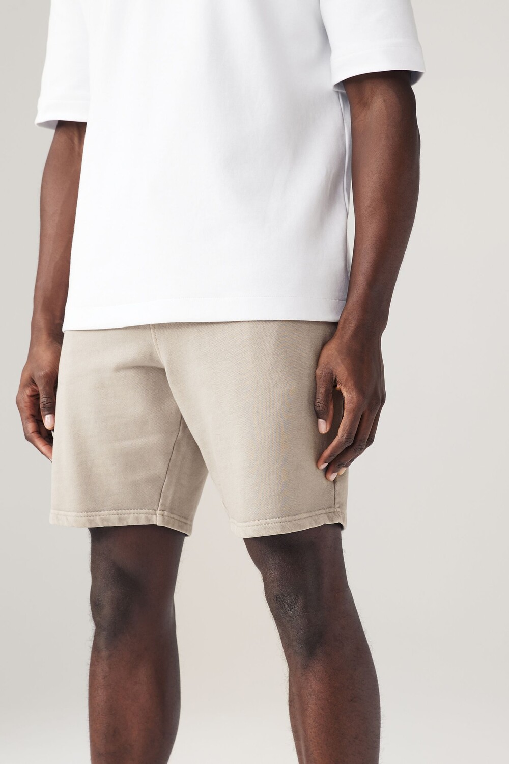 Трикотажные шорты окрашенные после пошива Next, серый
Трикотажные шорты окрашенные после пошива Next, серый