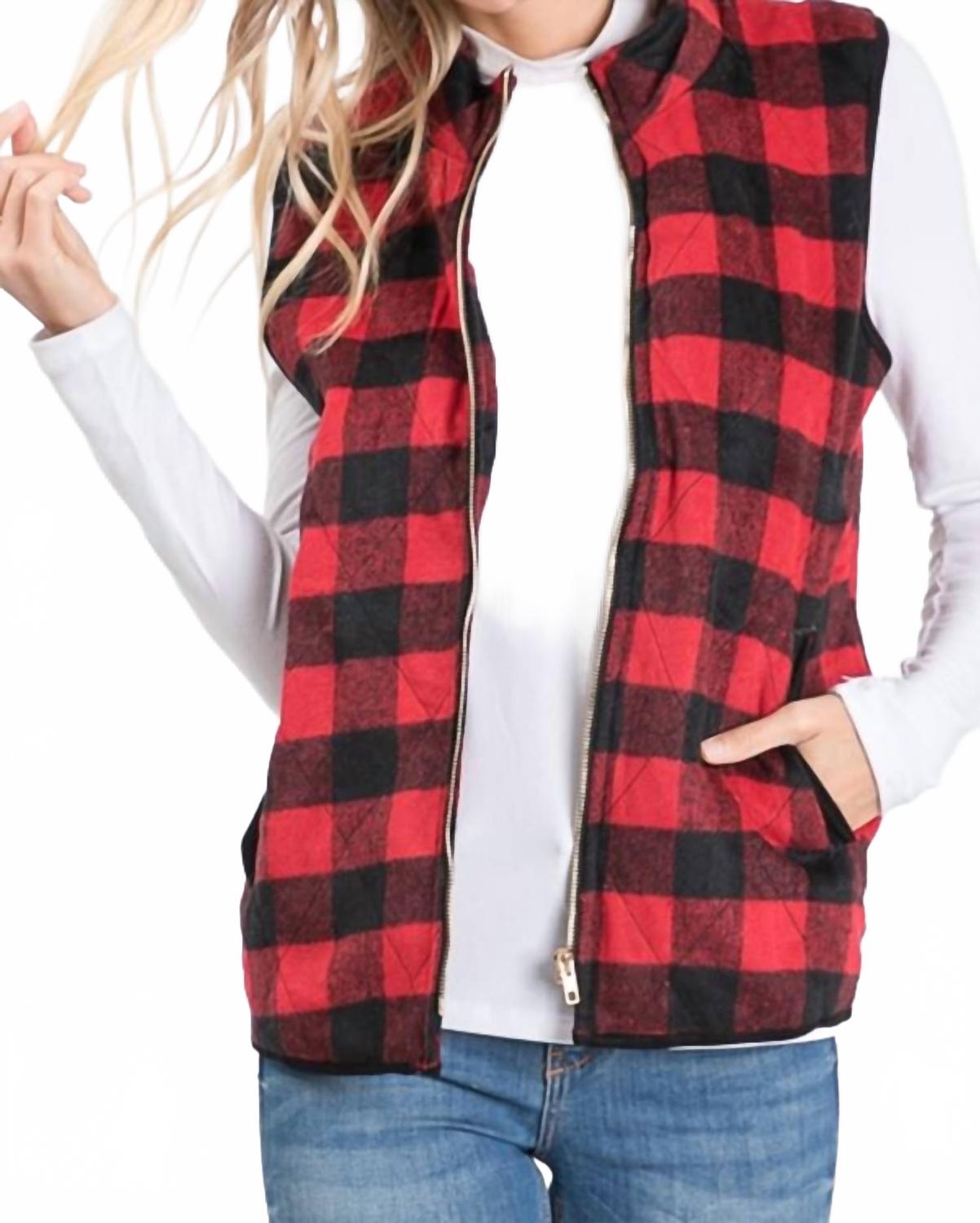 Жилет без рукавов красного цвета HEIMISH USA
Жилет без рукавов красного цвета HEIMISH USA