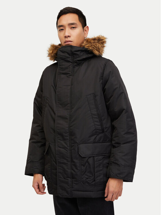 Зимняя куртка стандартного кроя Gap, черный
Зимняя куртка стандартного кроя Gap, черный