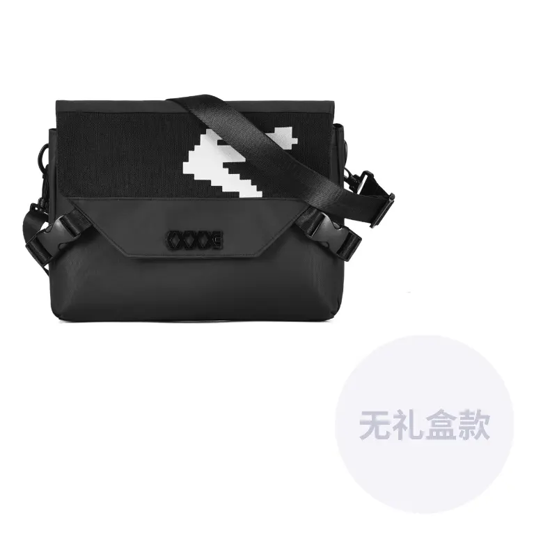 COEXISTENCE Кроссбод из ПВХ, Black
COEXISTENCE Кроссбод из ПВХ, Black