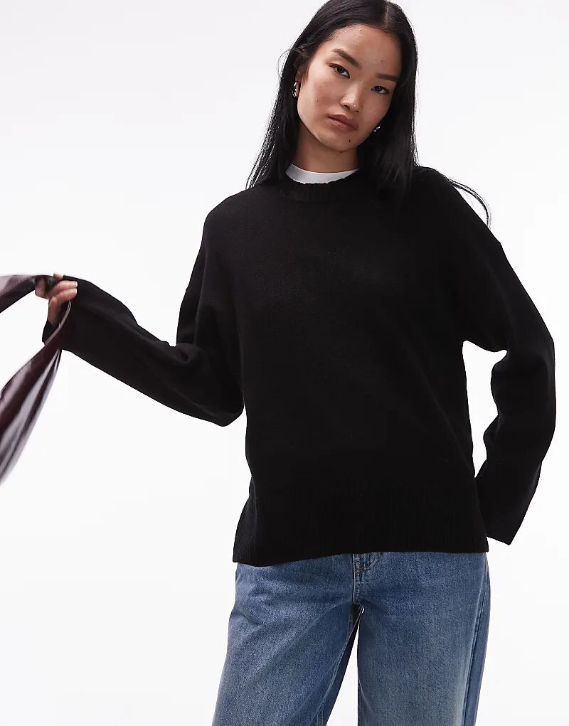 Свободный свитер ARKET из чистой кашемировой шерсти черного цвета
Свободный свитер ARKET из чистой кашемировой шерсти черного цвета
